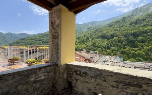 Pieve di Teco / IM 904