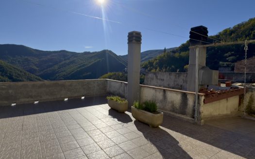 Pieve di Teco / IM 985